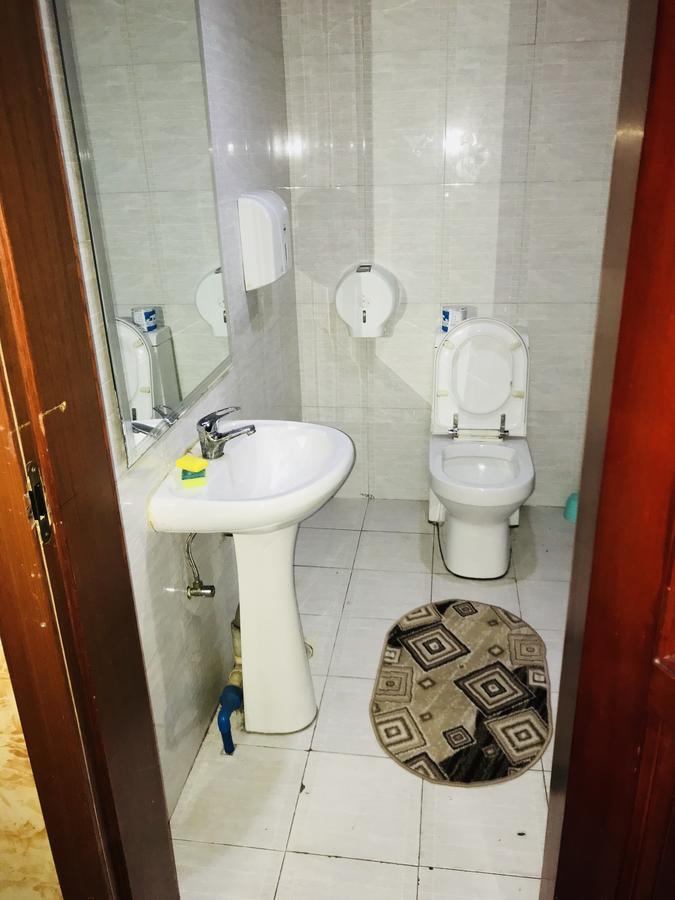 Asia Hostel Ałma Ata Zewnętrze zdjęcie